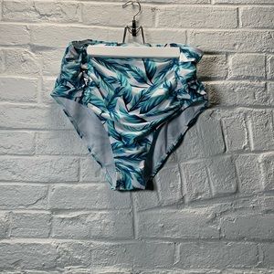 Women’s bathing suit
